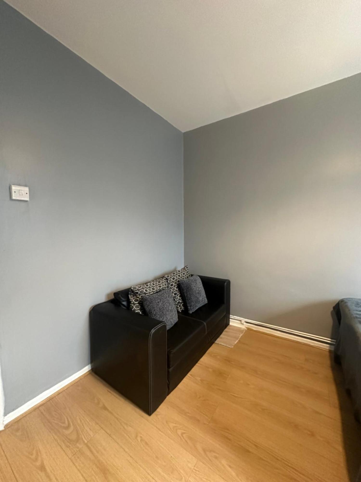 1 Bedroom Flat In Whitechapel, Londra Dış mekan fotoğraf